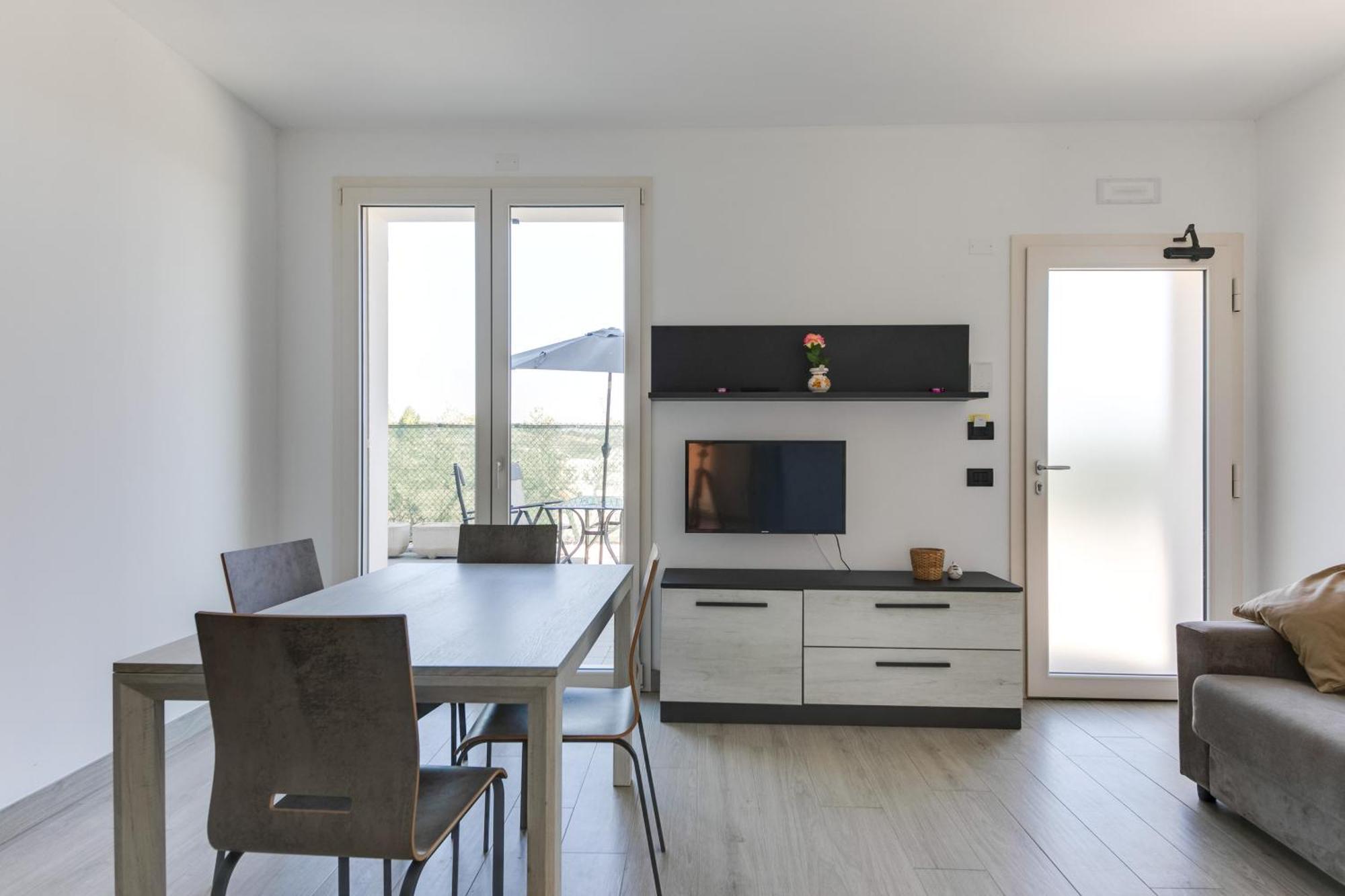 Bio Fattoria Mula D'oro - Biofattoriamuladoro It - Organic Food, Nature & Relax Apartment *
